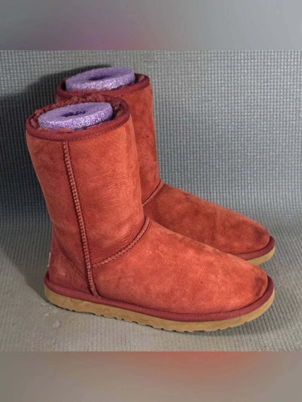 UGG Classic Short II Red Suede Boots Women's Size 6